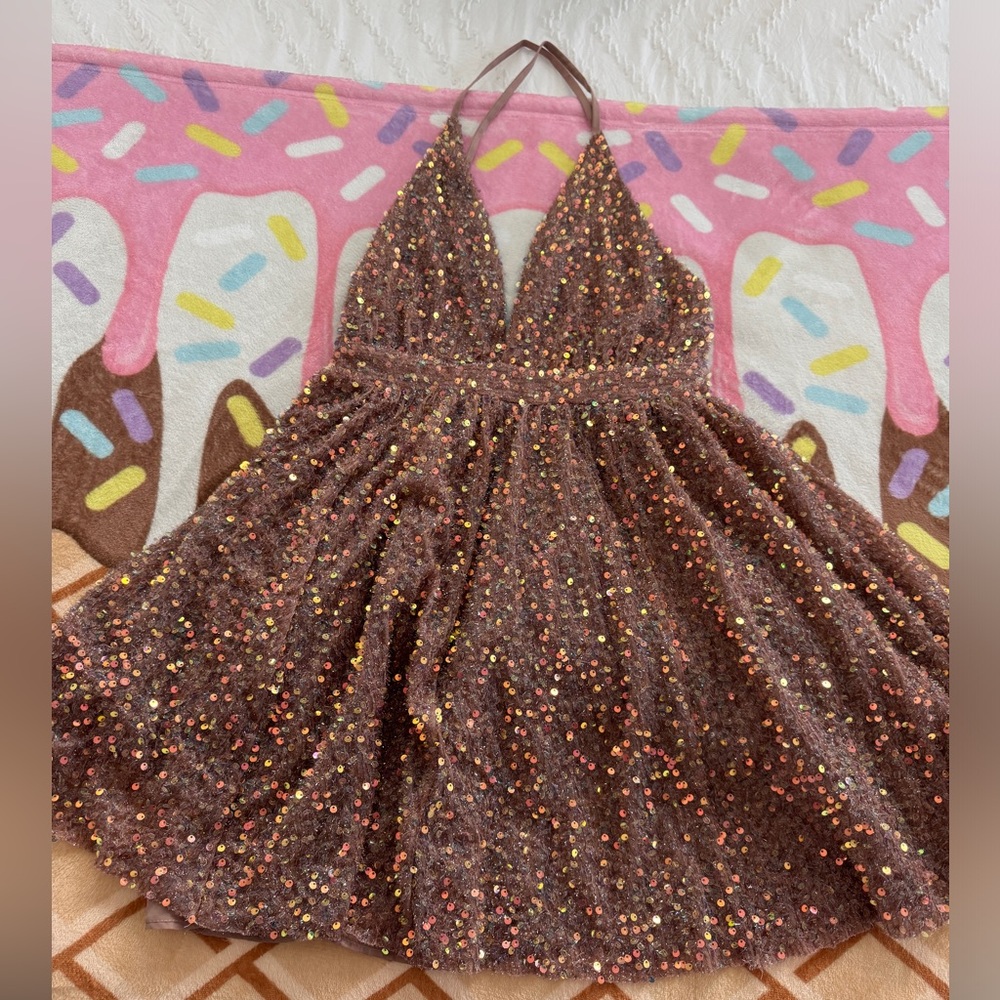 Luxxel Shimmering Sequin Dress